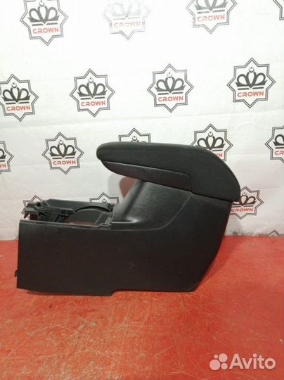 Центральная консоль Mitsubishi Outlander 2