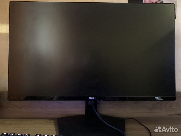 Монитор Dell 24
