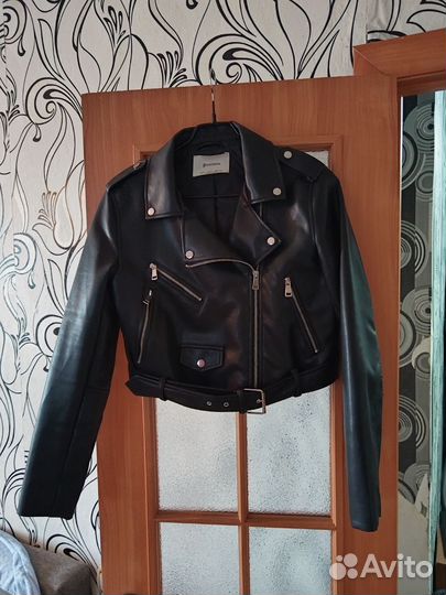 Кожаная куртка косуха укороченная