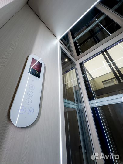 Лифт в торговом центре от производителя