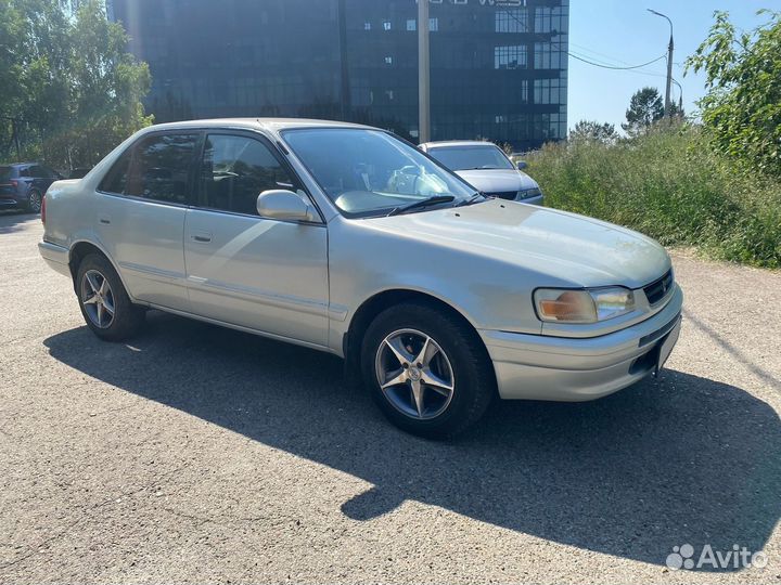 Toyota Corolla 1.6 AT, 1996, 220 000 км