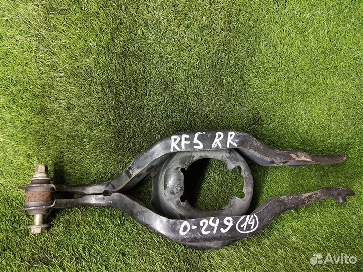 Рычаг подвески задний правый Honda Stepwgn RF5