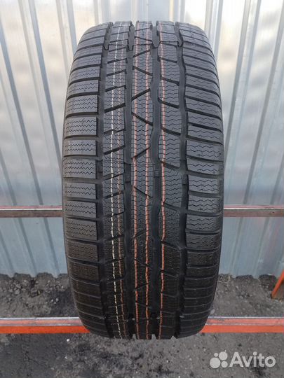 Continental ContiWinterContact TS 830 P 225/40 R18