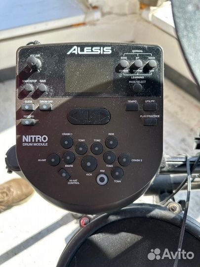 Электроная барабанная уст-ка alesis nitro mesh KIT
