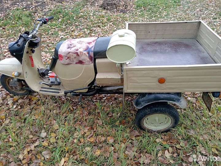 Продам моторолер