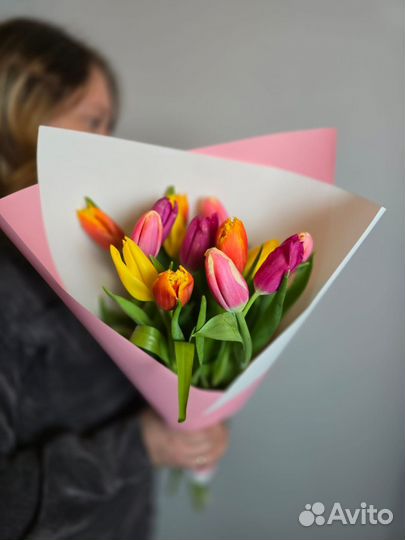Букет из 15 тюльпанов