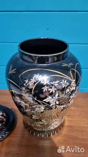 Ваза. Шинуазри. Антиквариат. Винтаж