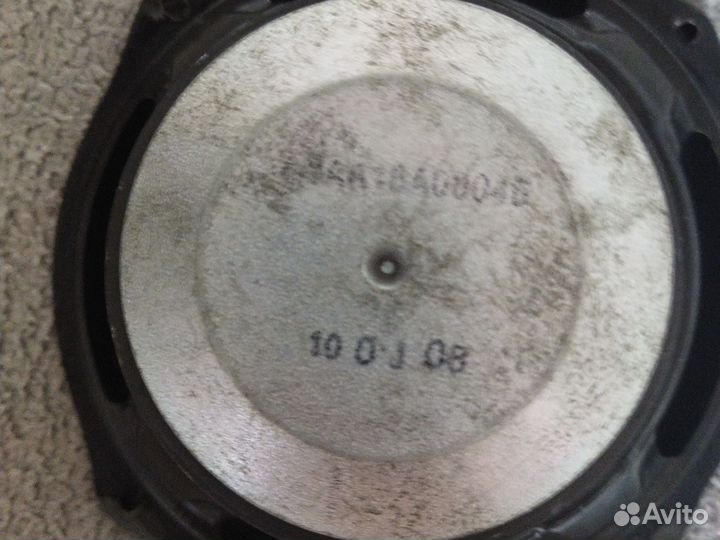 Динамик сабвуфер