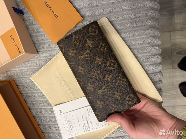 Louis vuitton кошелек новый Эмили