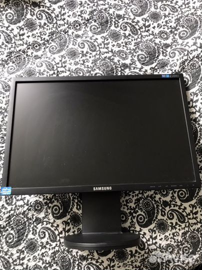 Монитор Samsung 22 дюйма