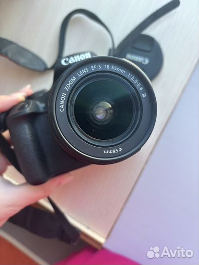 Фотоаппарат Canon 2000d