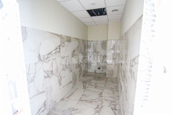 Сдам торговое помещение, 117.9 м²