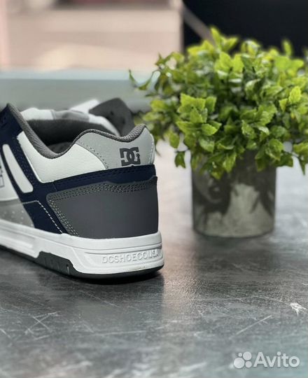 Dc shoes stag дутыши