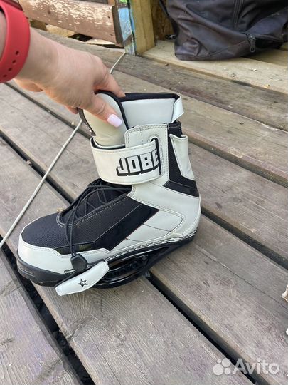 Ботинки для вейкбординга