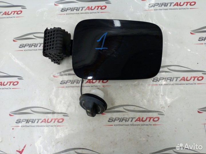 Лючок топливного бака Kia K7 2 G6DM 2016-2021