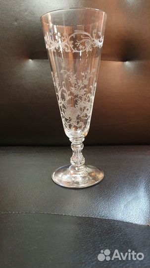 Старинный фужер с травлением хрусталь 19.57 см