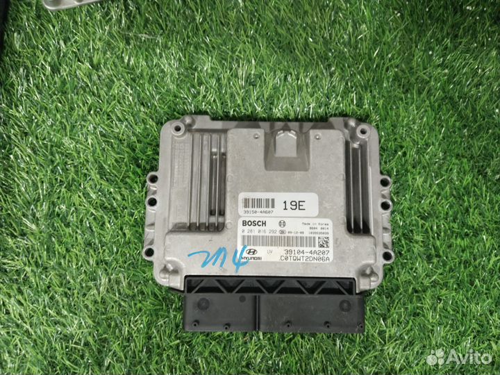 Блок управления двигателем Grand Starex