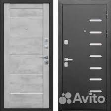 Дверь толстая входная металлическая