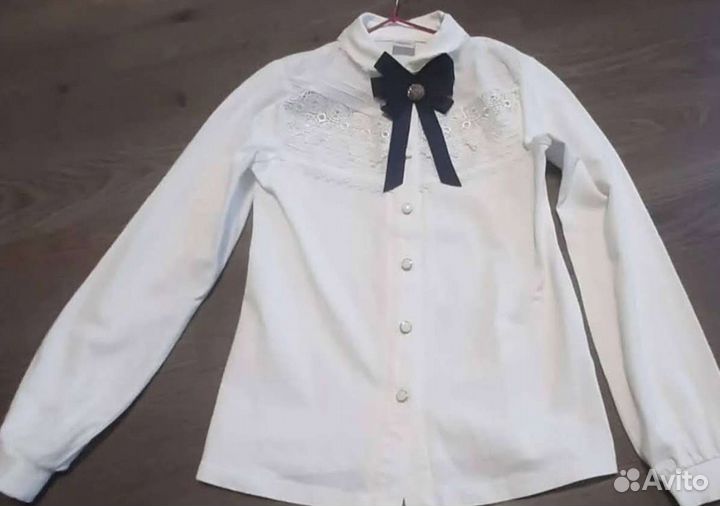 Блузка школьная