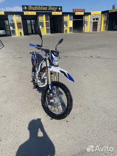 Мотоцикл Avantis A2 LUX