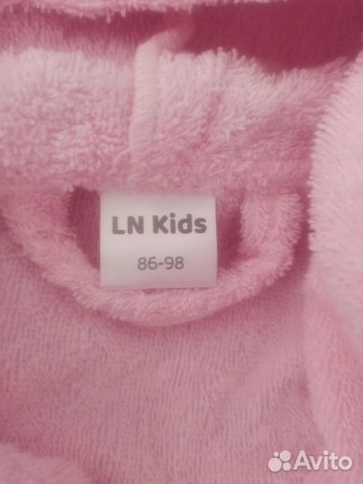 Махровый халат для девочки