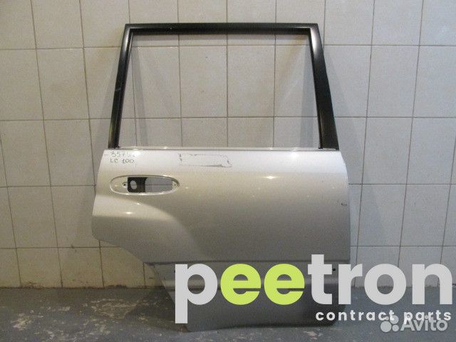 Б/У Б/У Дверь задняя правая 6700360230 toyota