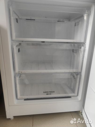 Холодильник hotpoint ariston