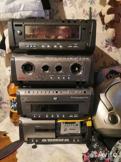 Музыкальный центр