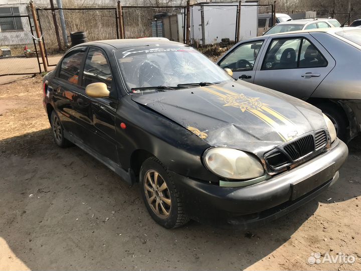 В разборе Chevrolet Lanos (T150) / заз sens