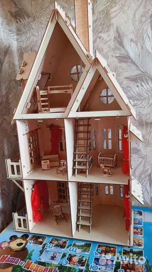 Домик кукольный