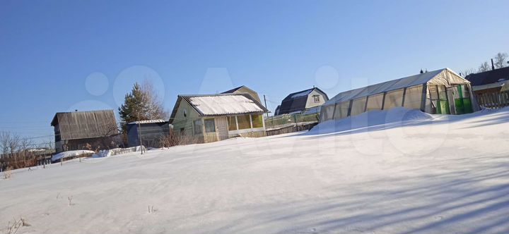 Дом 24 м² на участке 6,3 сот.