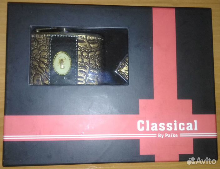 Подарочный набор (фляга, нож, зажигалка и брелок)