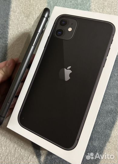 Телефон iPhone 11 128 gb