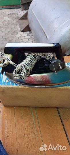 Утюг советский новый