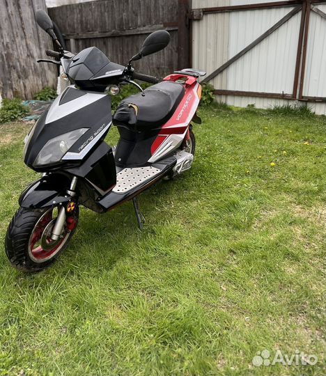 Скутер Stels Vortex 50