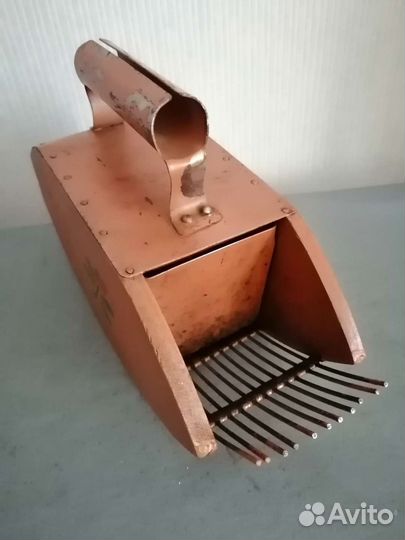 Комбайн для сбора ягод