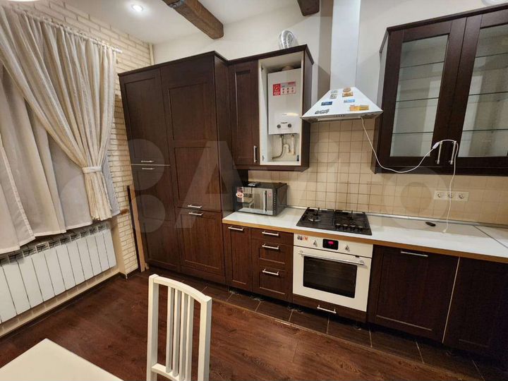 2-к. квартира, 59 м², 1/4 эт.