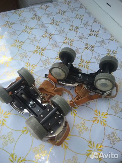 Роликовые коньки СССР