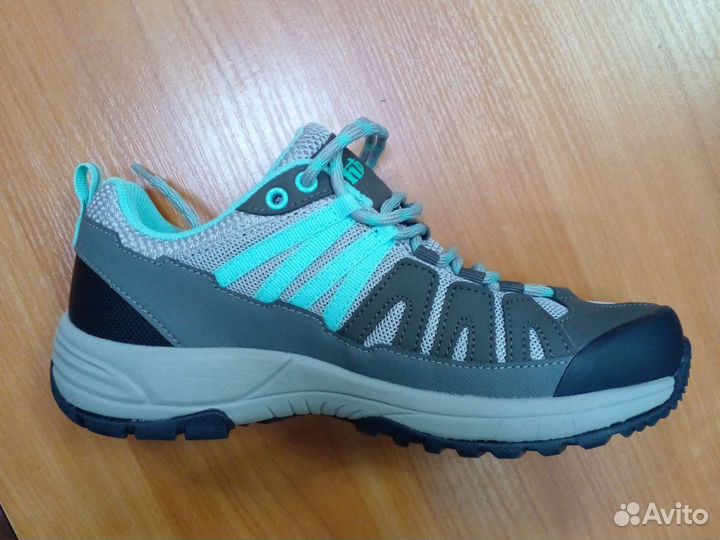 Женские трекинговые кроссовки THB Amery