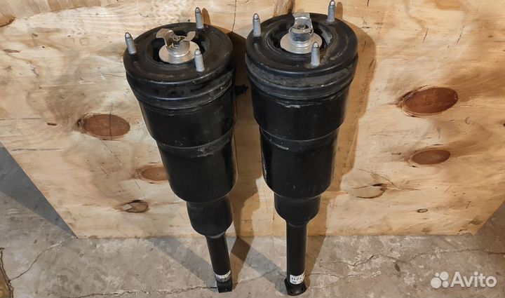 Lexus LS 460 LS 600 Амортизатор Левый задний