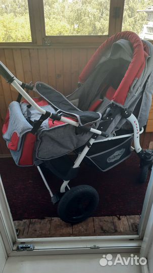 Продаю детскую коляску 2 в 1