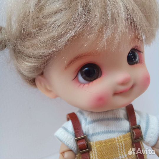 Шарнирная куколка stodoll