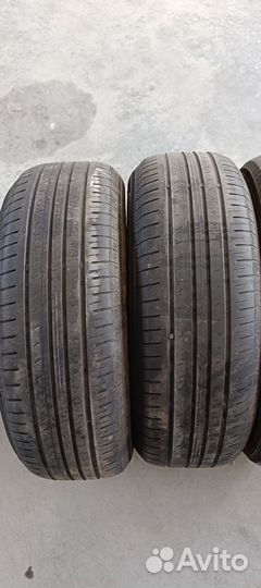 Yokohama BluEarth-A 215/65 R17 99V