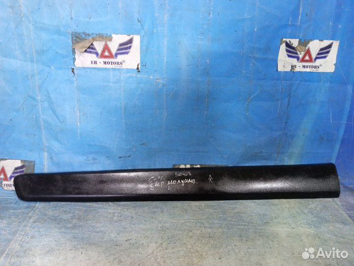 Накладка двери передняя левая Citroen C4 2006