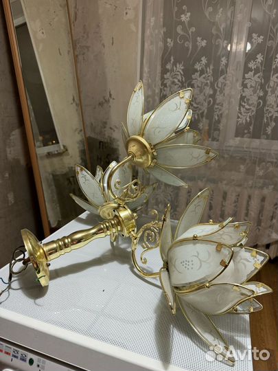 Люстры потолочные