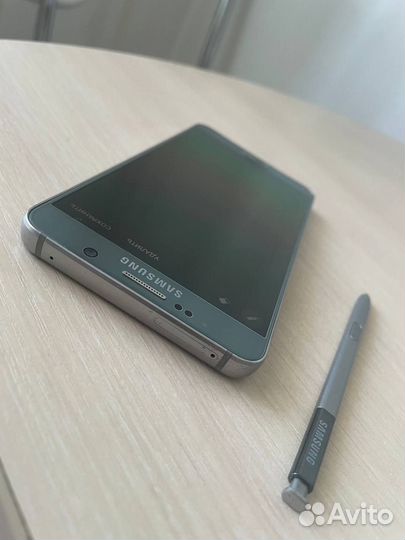 Samsung Galaxy Note 5, 4/32 ГБ