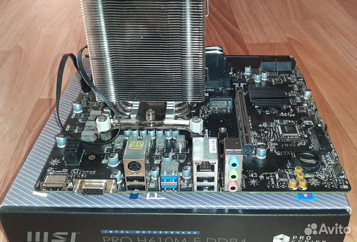 Комплект i5 12400f + материнская плата + 16gb DDR4