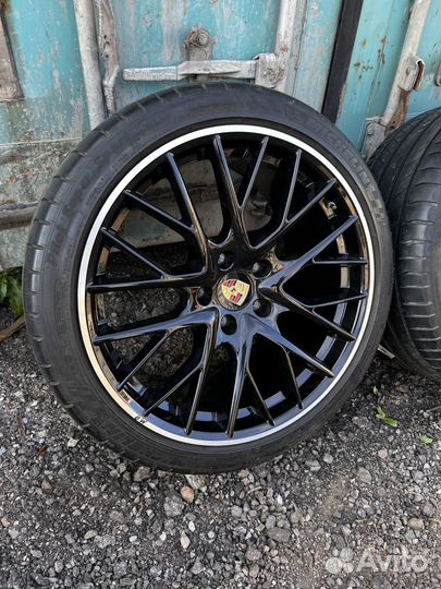 Оригинальные колеса Porsche Panamera R21