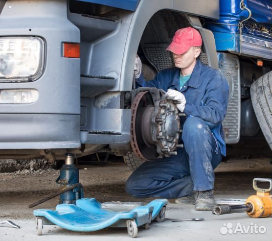 Автослесарь по ремонту грузовых автомобилей и дст