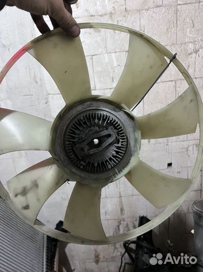 Вискомуфта вентилятора mercedes